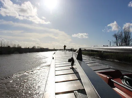 Botel Spits-lucie 2*